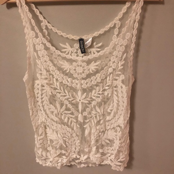 Lace tank top - Picture 1 of 1